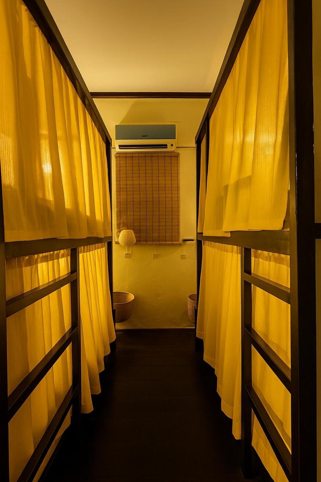 Non Pakse Hostel & Coffee House Ngoại thất bức ảnh