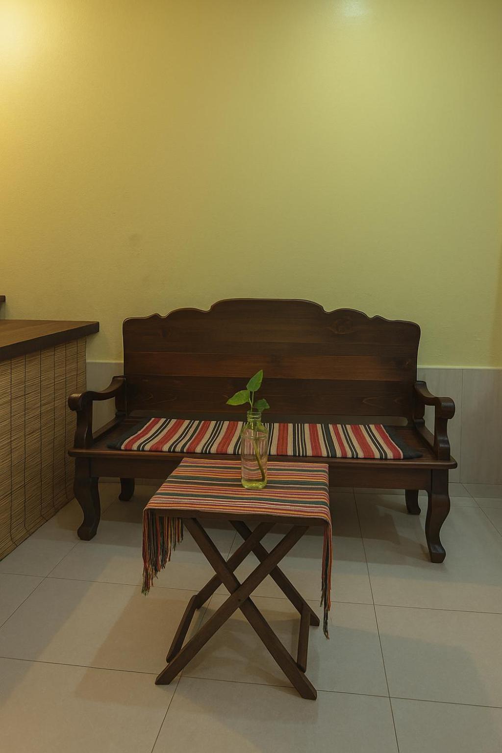 Non Pakse Hostel & Coffee House Ngoại thất bức ảnh