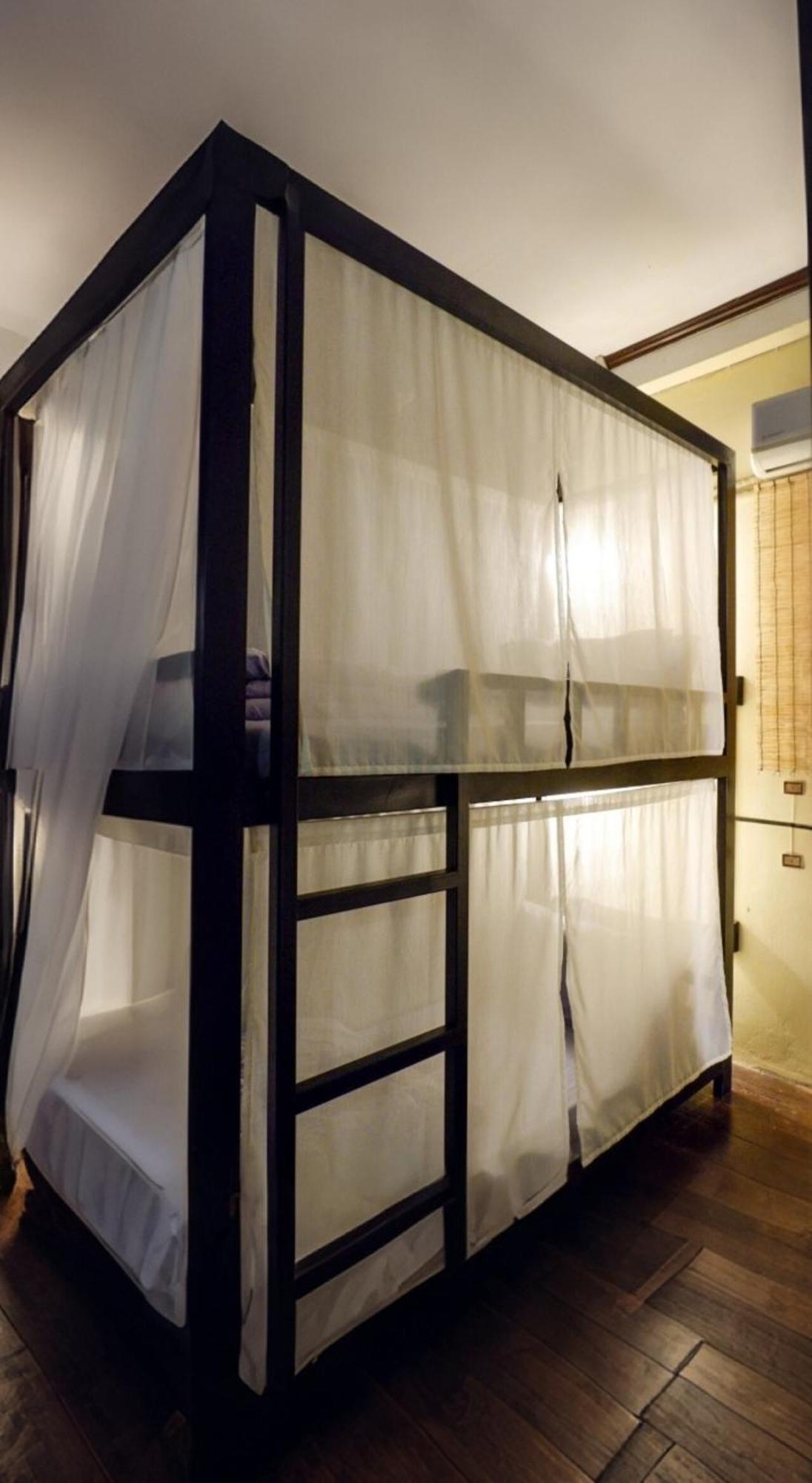 Non Pakse Hostel & Coffee House Ngoại thất bức ảnh